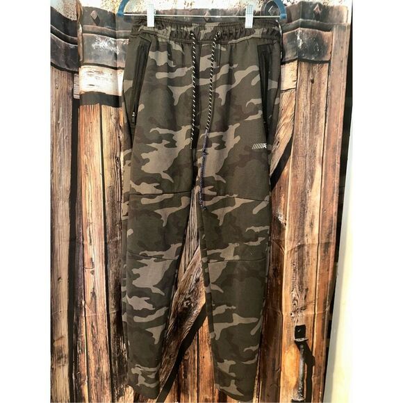 American Eagle Outfitters Other - American Eagle Joggers Mens Size Medium Camo Camouflage Green Sweatpants
